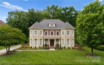 7005 Camrose Crossing Ln Matthews, NC 28104