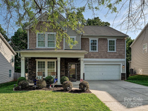 1033 Lilly Pond Dr Fort Mill, SC 29715