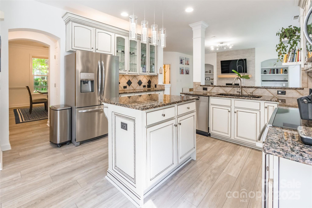 8428 Westmoreland Lake Dr Cornelius, NC 28031