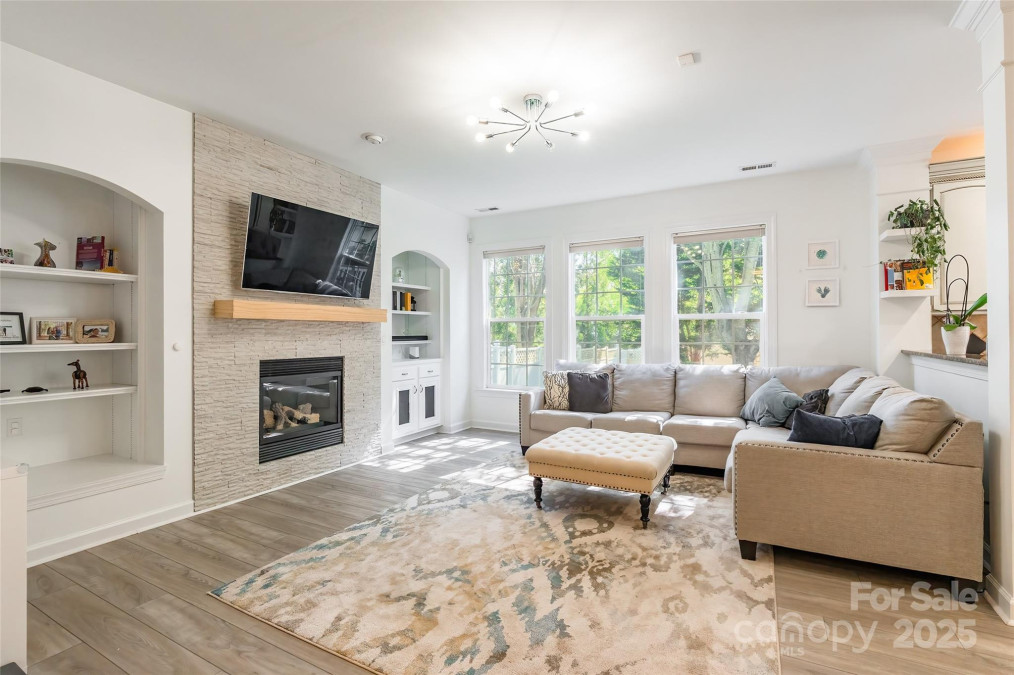 8428 Westmoreland Lake Dr Cornelius, NC 28031
