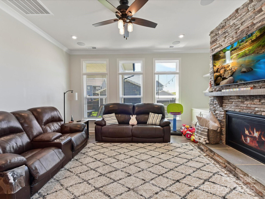 13702 Jacks Ln Pineville, NC 28134
