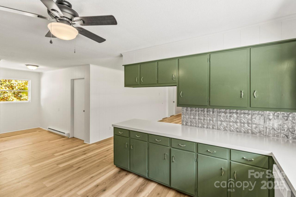 4110 Charles Raper Jonas Hw Alexis, NC 28006
