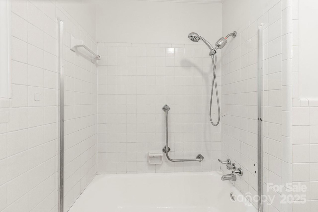 4110 Charles Raper Jonas Hw Alexis, NC 28006