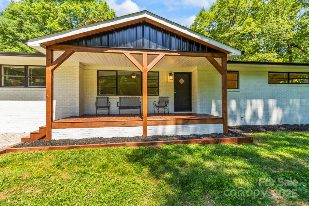 4110 Charles Raper Jonas Hw Alexis, NC 28006