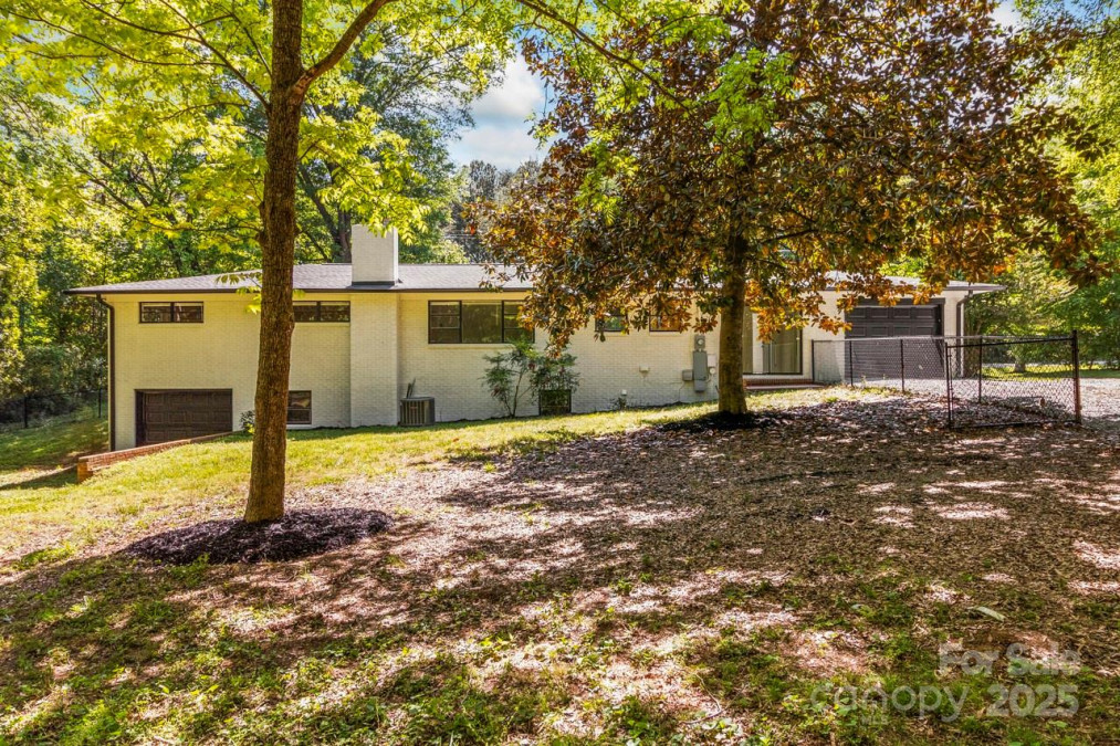 4110 Charles Raper Jonas Hw Alexis, NC 28006
