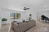 127 Holt Ln Mooresville, NC 28117