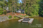 127 Holt Ln Mooresville, NC 28117