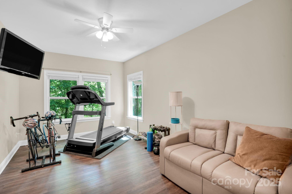 2417 Labelle Dr Waxhaw, NC 28173