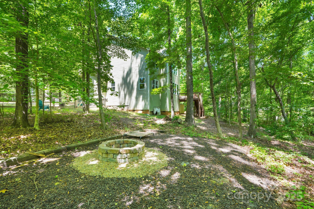 2417 Labelle Dr Waxhaw, NC 28173