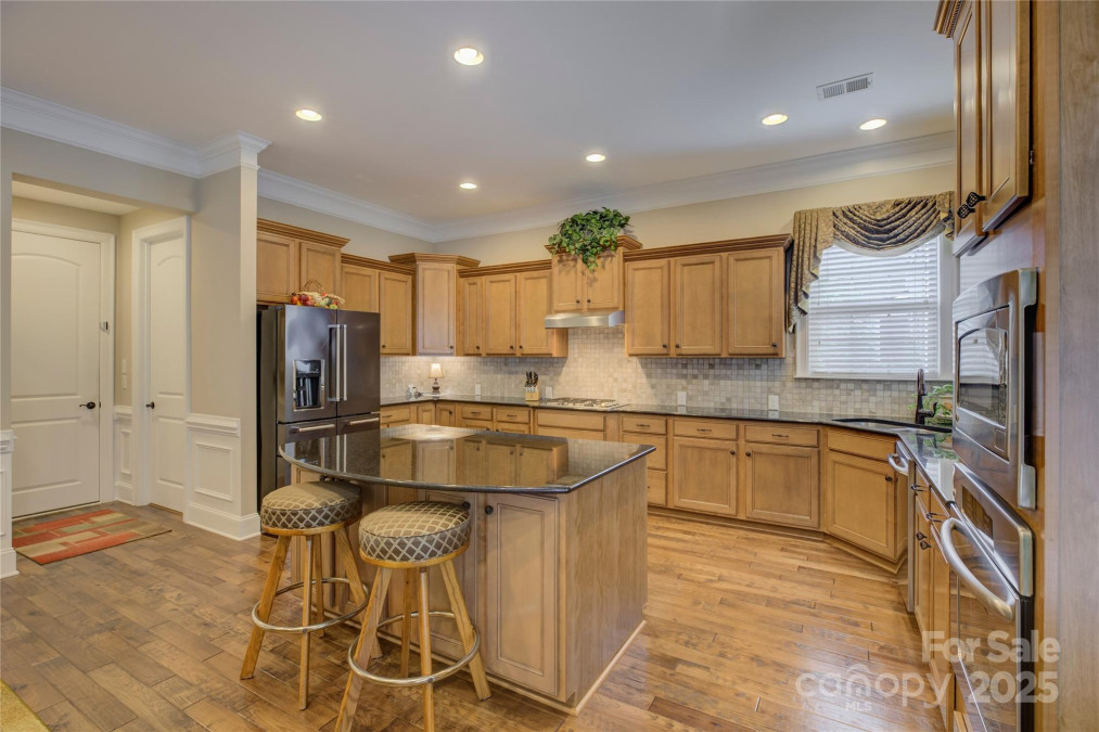 16519 Flintrock Falls Ln Charlotte, NC 28278