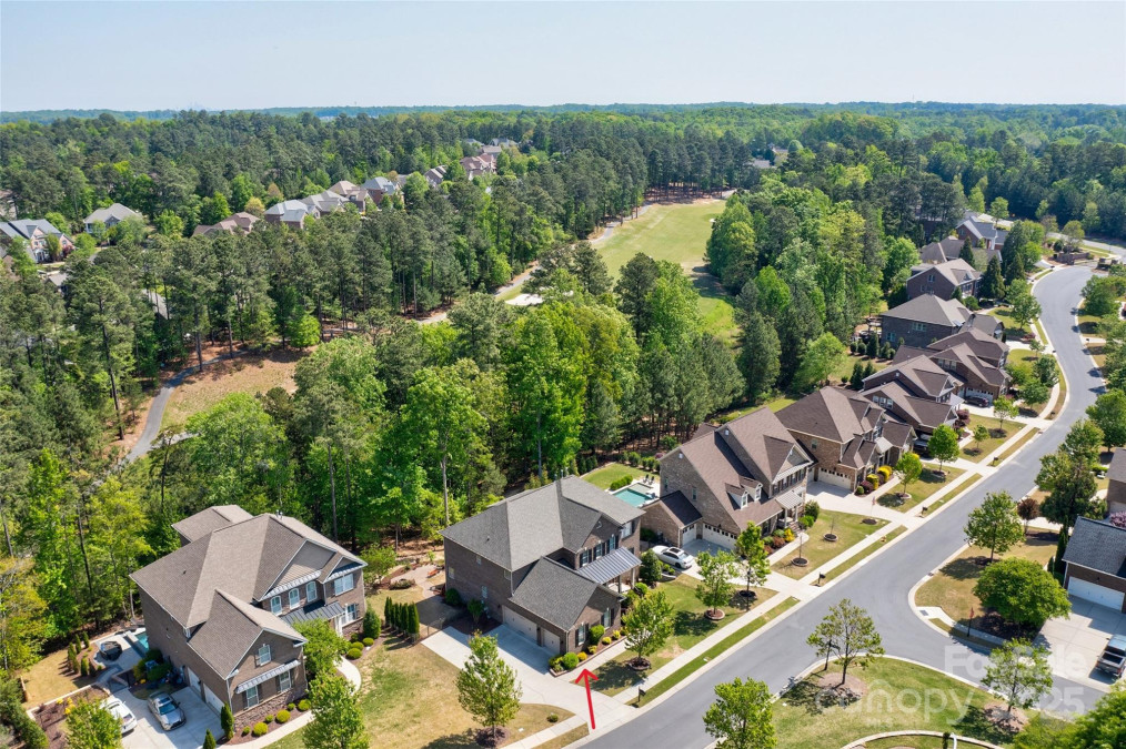 16519 Flintrock Falls Ln Charlotte, NC 28278