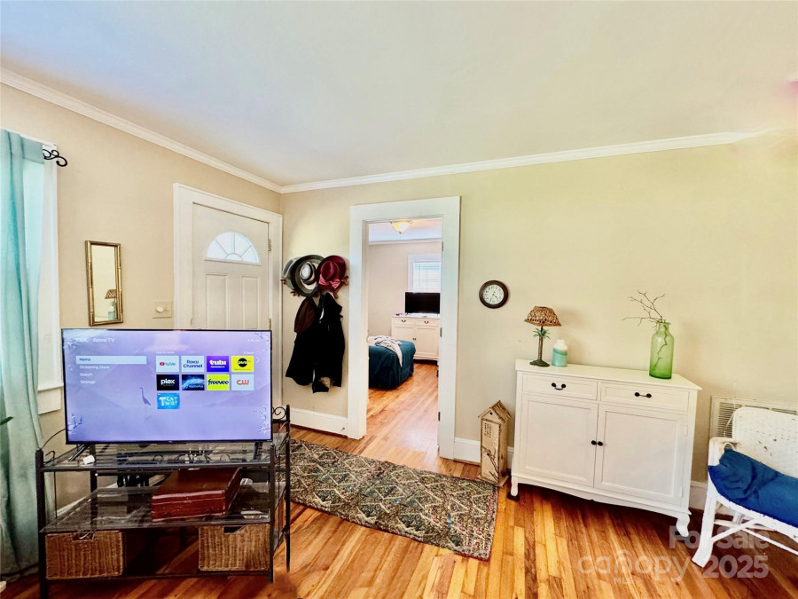 341 Eastover Cir Lenoir, NC 28645