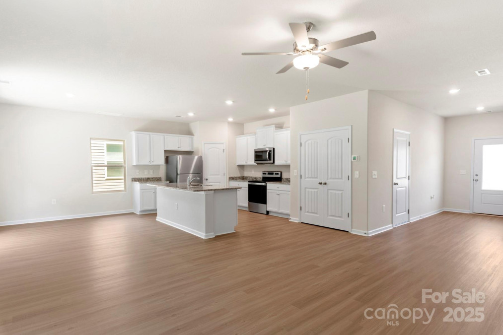 3340 Burberry Dr Gastonia, NC 28052