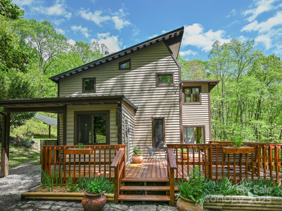 212 Rosy Branch Farm Rd Black Mountain, NC 28711