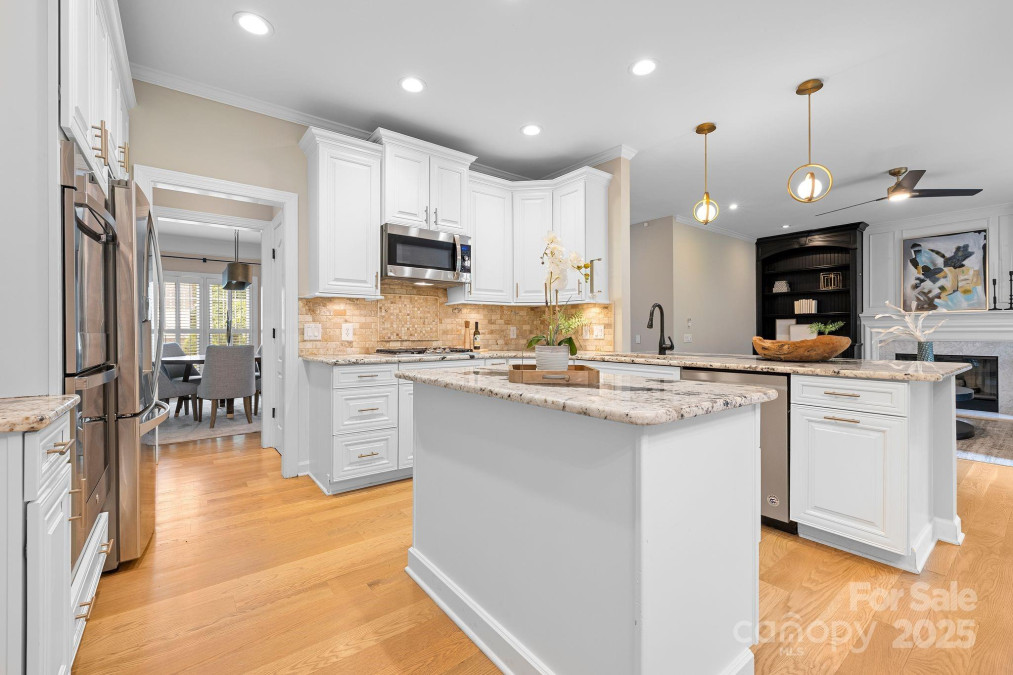2710 Providence Spring Ln Charlotte, NC 28270