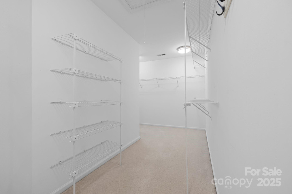 2710 Providence Spring Ln Charlotte, NC 28270