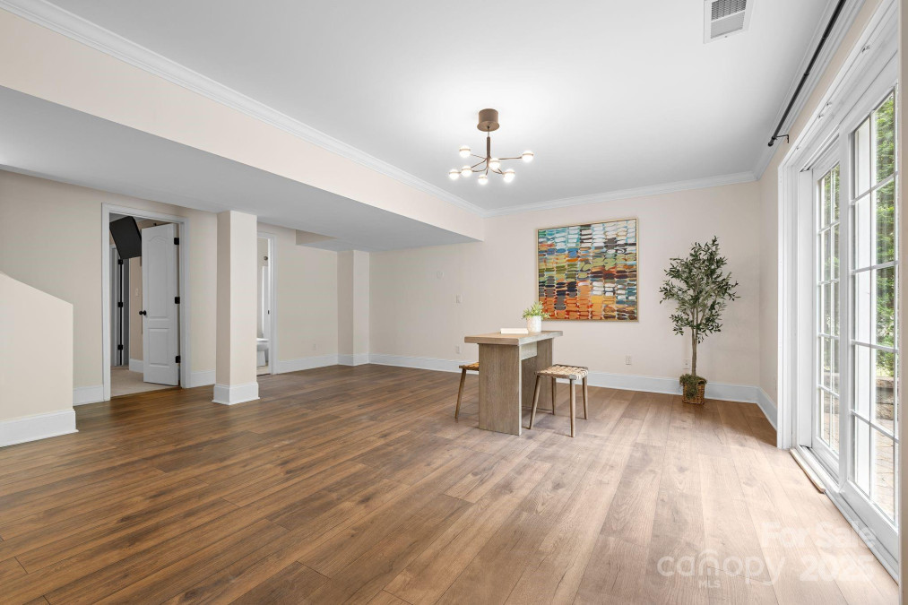 2710 Providence Spring Ln Charlotte, NC 28270