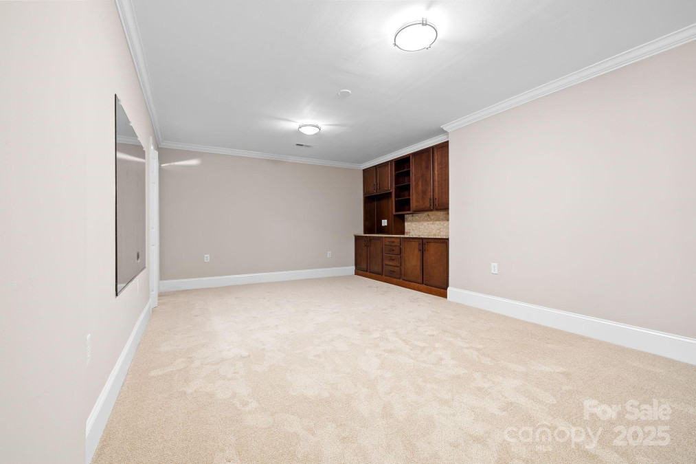 2710 Providence Spring Ln Charlotte, NC 28270