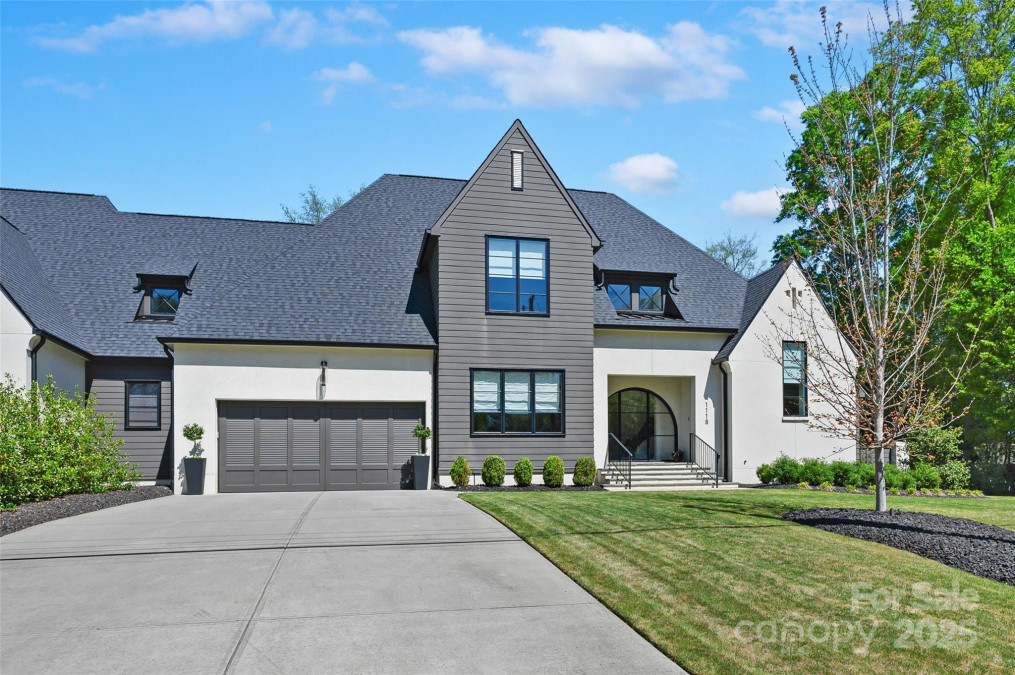 1118 Jefferson Dr Charlotte, NC 28270