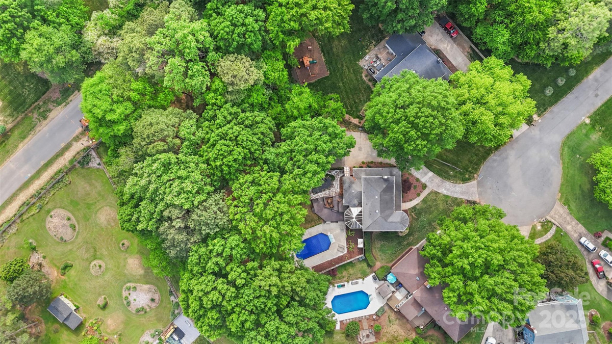 8214 Coristar Pl Huntersville, NC 28078