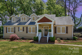 4467 Woodlark Ln Charlotte, NC 28211