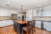 4467 Woodlark Ln Charlotte, NC 28211