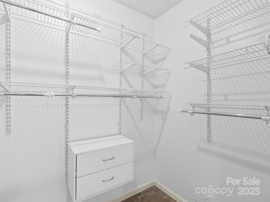 802 Parkway Vista Dr Asheville, NC 28805