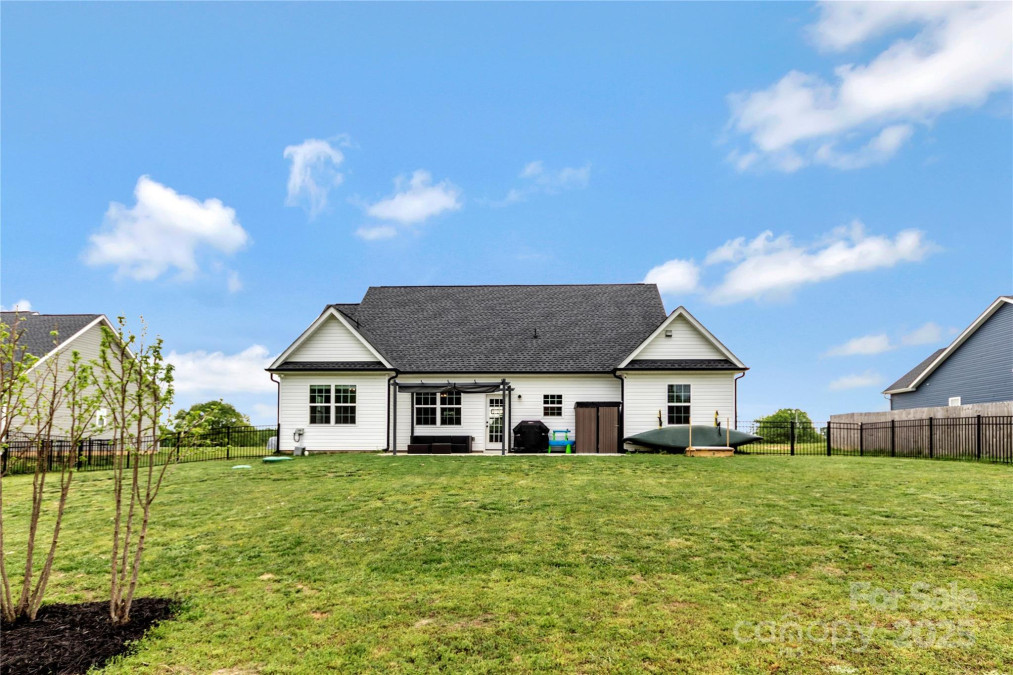 2119 Smith Rd Clover, SC 29710