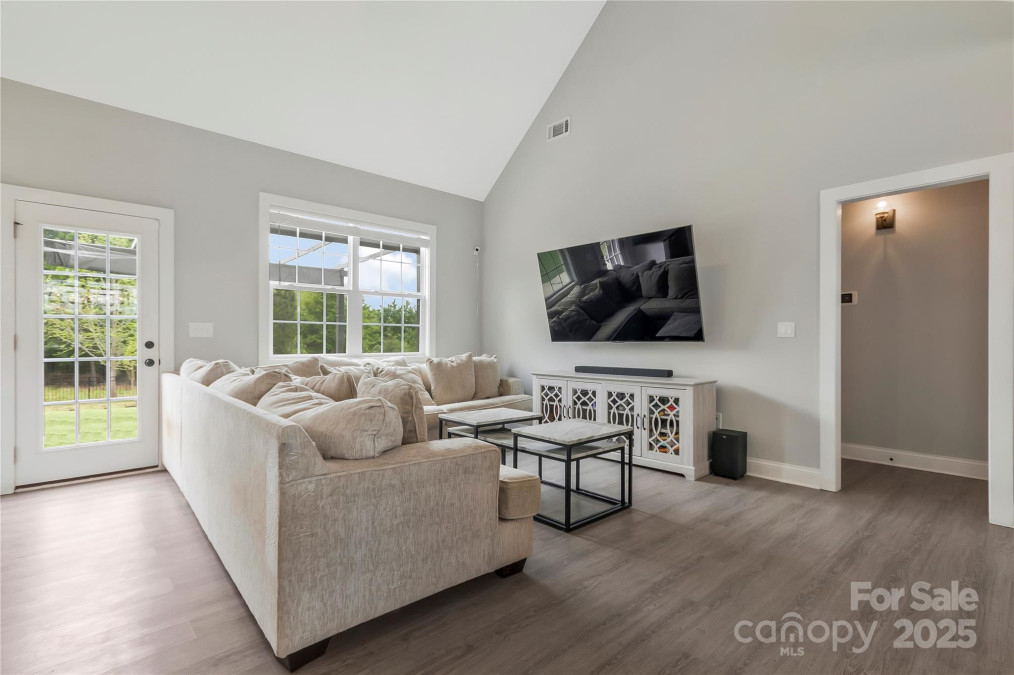 2119 Smith Rd Clover, SC 29710
