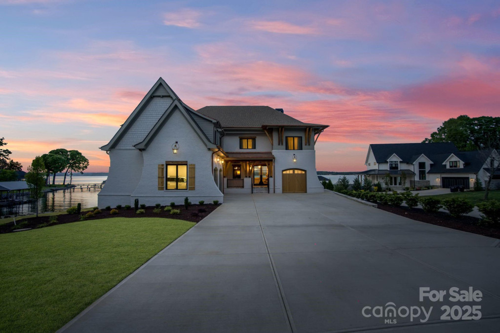 7679 Rabbit Cir Denver, NC 28037
