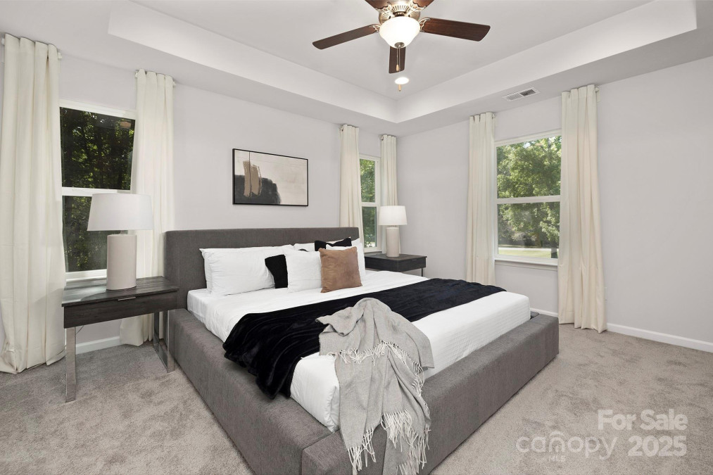 1841 Bear St Charlotte, NC 28213