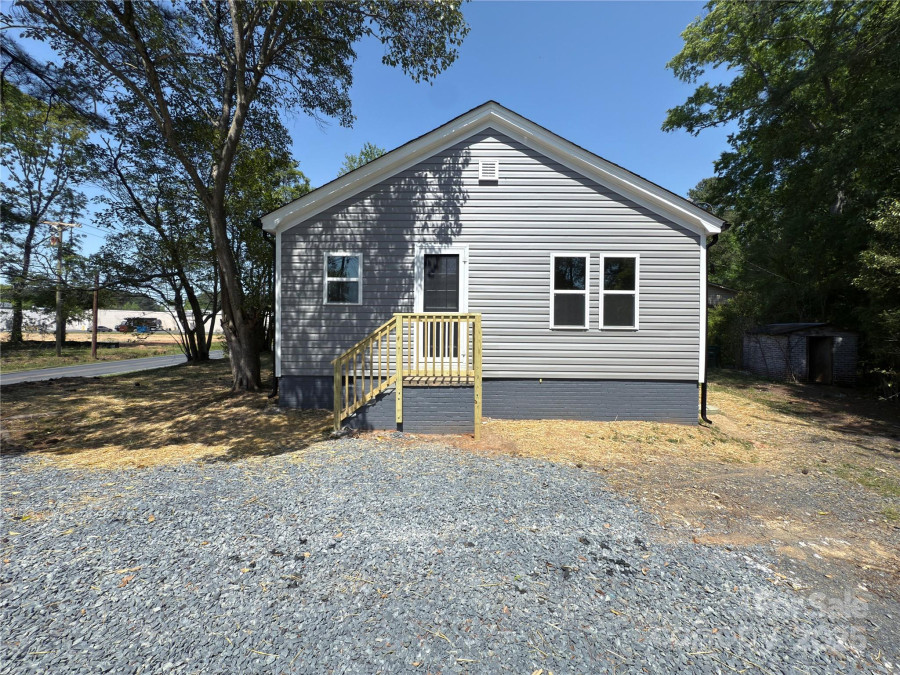 589 Fork Rd Norwood, NC 28128