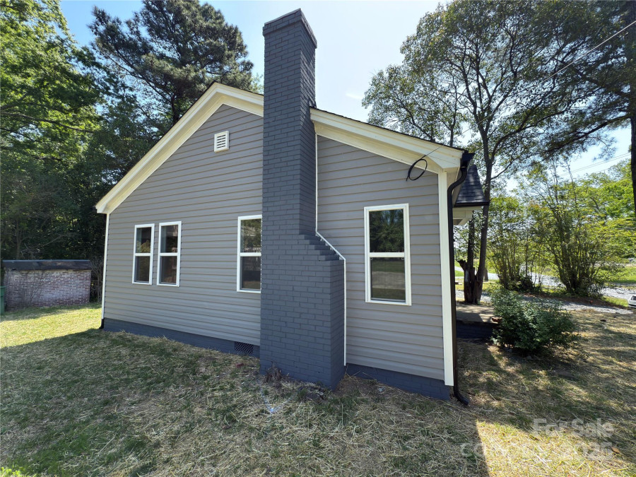 589 Fork Rd Norwood, NC 28128