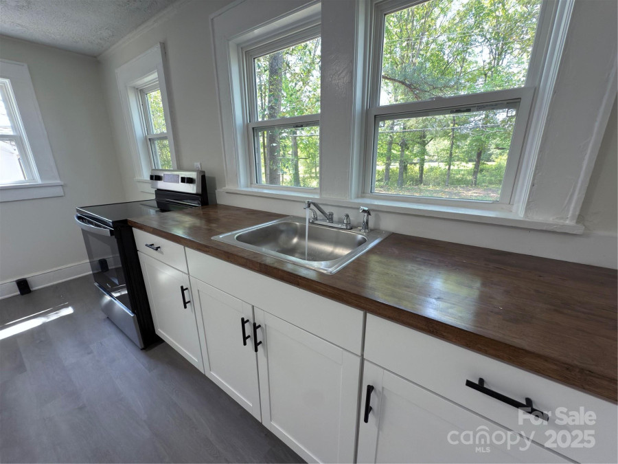 589 Fork Rd Norwood, NC 28128