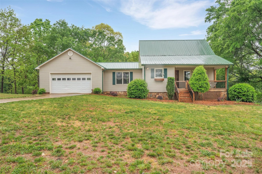 450 Lemmons Rd Mooresboro, NC 28114
