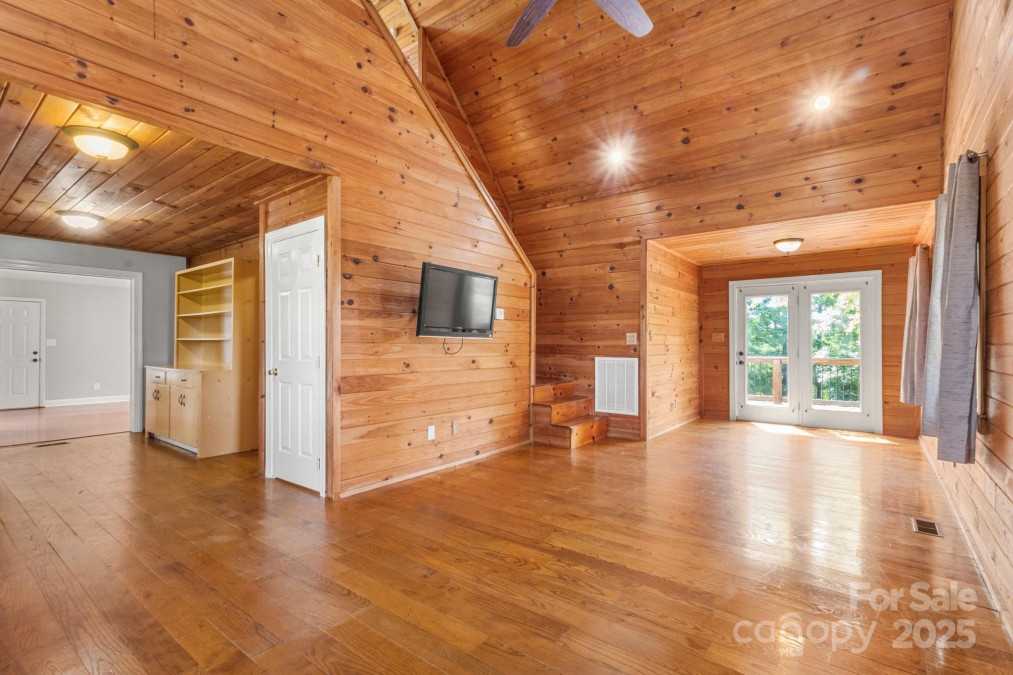450 Lemmons Rd Mooresboro, NC 28114