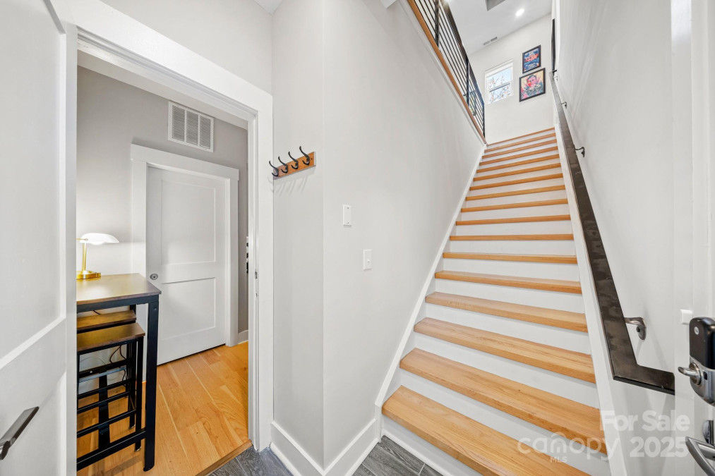 1115 Greenleaf Ave Charlotte, NC 28202