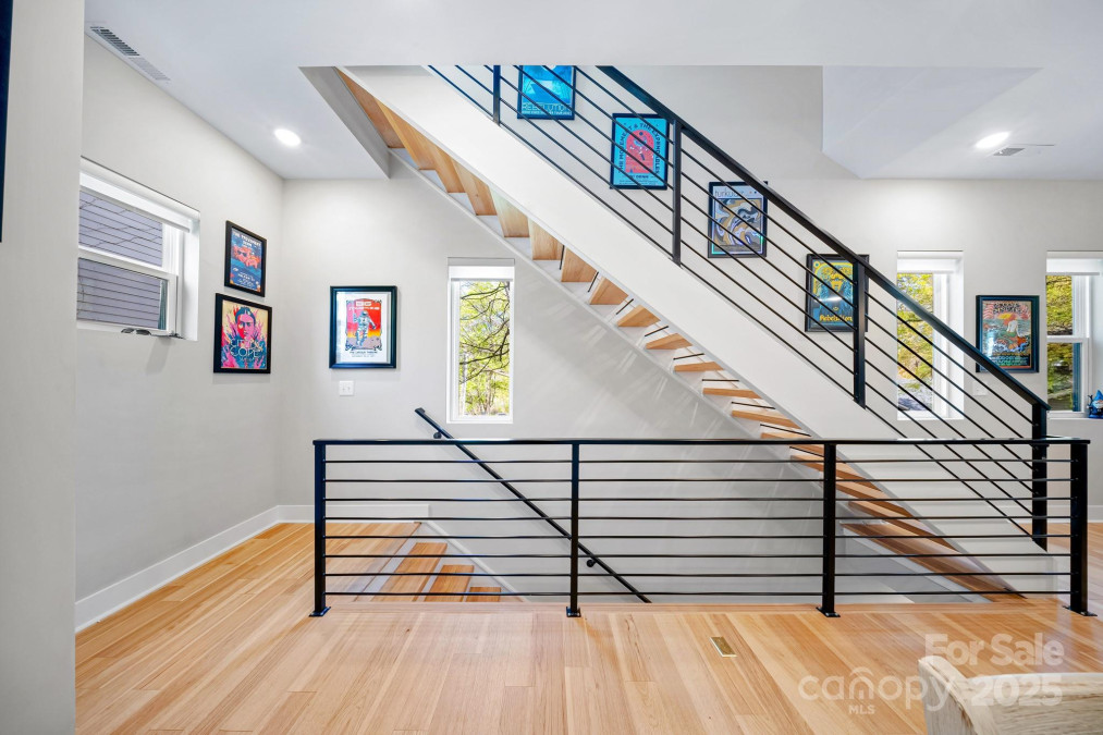 1115 Greenleaf Ave Charlotte, NC 28202
