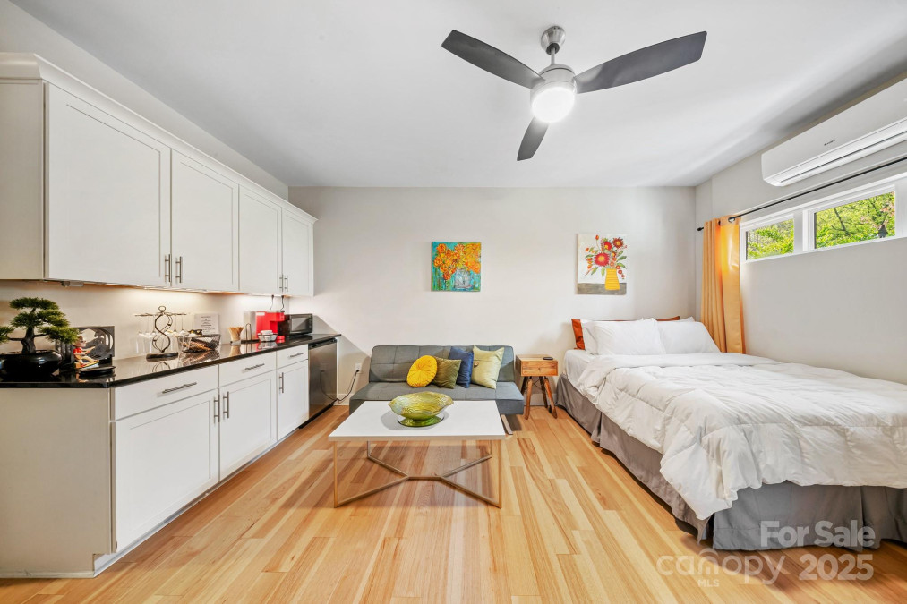 1115 Greenleaf Ave Charlotte, NC 28202