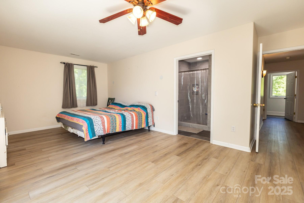 85 Riley Dr Taylorsville, NC 28681