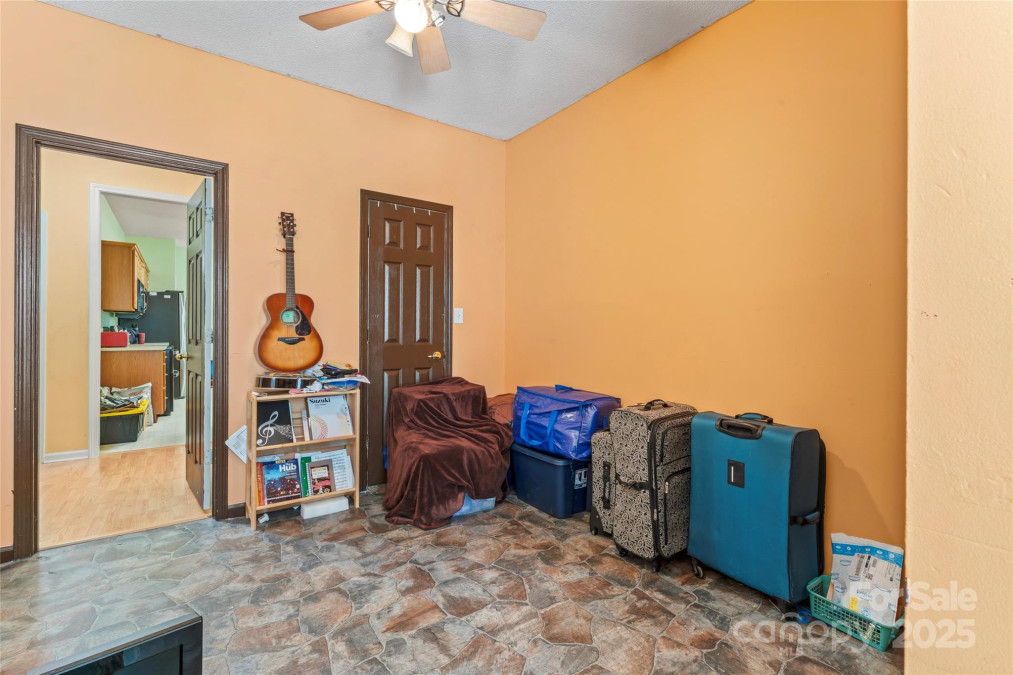 11913 Little Stoney Ct Charlotte, NC 28269