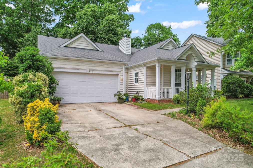 11913 Little Stoney Ct Charlotte, NC 28269