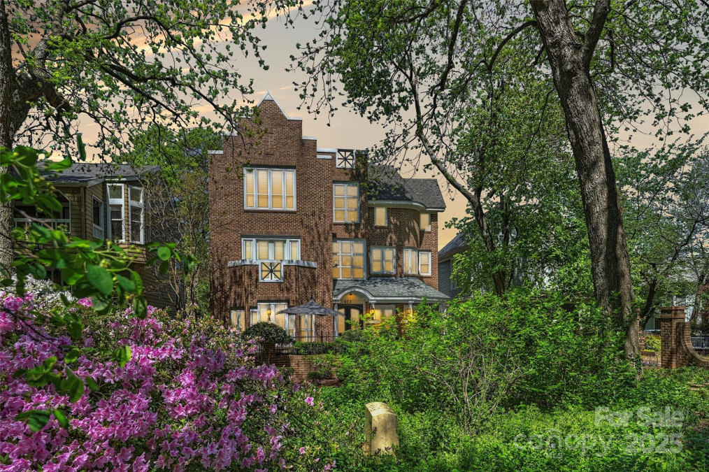 423 Pine St Charlotte, NC 28202