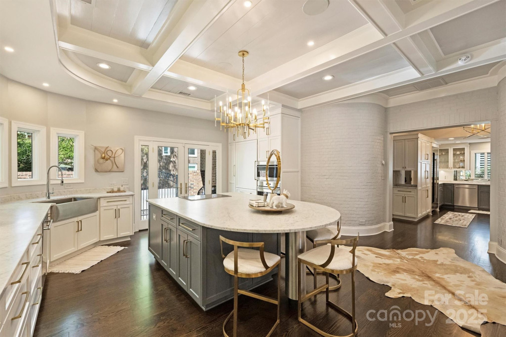 423 Pine St Charlotte, NC 28202