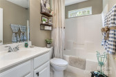 26 Victoria Park Dr Hendersonville, NC 28792