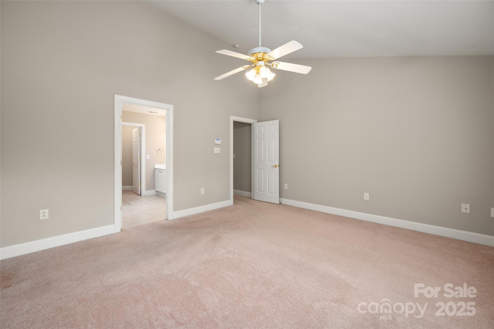 2412 Laura Dr Charlotte, NC 28212