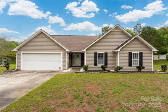 2412 Laura Dr Charlotte, NC 28212