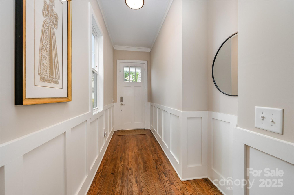 5210 Valley Stream Rd Charlotte, NC 28209