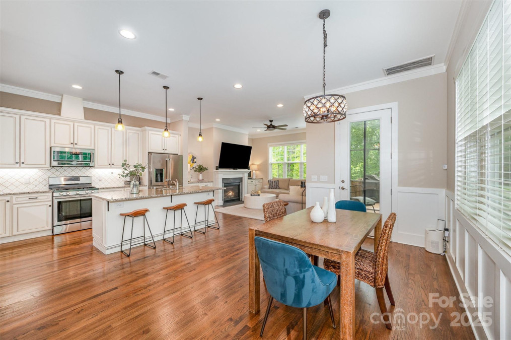 5210 Valley Stream Rd Charlotte, NC 28209