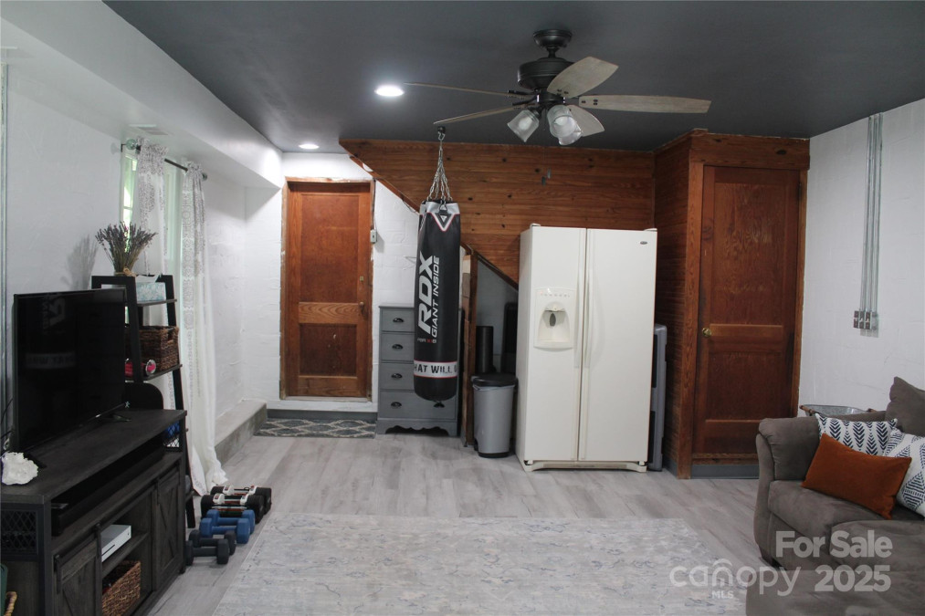 242 Birch Ln Arden, NC 28704